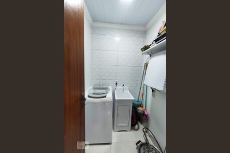 Casa à venda com 150m², 3 quartos e 1 vaga Casa à venda com 150m², 3 quartos e 1 vagaÁrea de Serviço