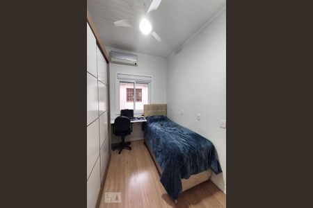 Casa à venda com 150m², 3 quartos e 1 vaga Casa à venda com 150m², 3 quartos e 1 vagaQuarto 3