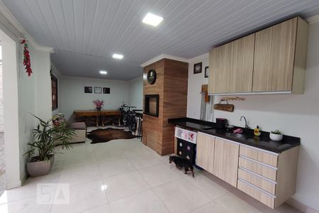 Casa à venda com 150m², 3 quartos e 1 vaga Casa à venda com 150m², 3 quartos e 1 vagaEspaço Gourmet