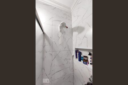 Casa à venda com 150m², 3 quartos e 1 vaga Casa à venda com 150m², 3 quartos e 1 vagaBanheiro da Suíte