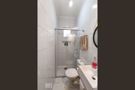 Casa à venda com 150m², 3 quartos e 1 vaga Casa à venda com 150m², 3 quartos e 1 vagaBanheiro 2