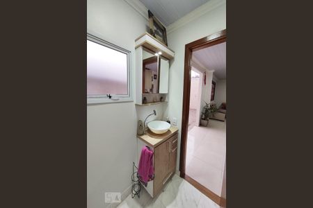 Casa à venda com 150m², 3 quartos e 1 vaga Casa à venda com 150m², 3 quartos e 1 vagaLavabo