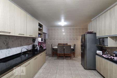 Casa à venda com 150m², 3 quartos e 1 vaga Casa à venda com 150m², 3 quartos e 1 vagaCozinha