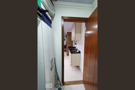 Casa à venda com 150m², 3 quartos e 1 vaga Casa à venda com 150m², 3 quartos e 1 vagaBanheiro 2