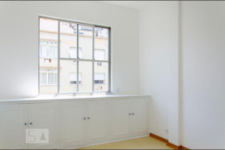 Quarto 1 de apartamento para alugar com 2 quartos, 75m² em Flamengo, Rio de Janeiro