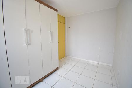 Quarto 1 de apartamento para alugar com 2 quartos, 44m² em Samambaia Sul (samambaia), Brasília