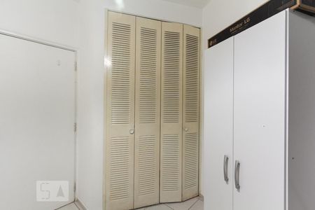 Apartamento à venda com 37m², 1 quarto e 1 vagaQuarto