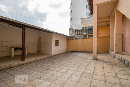 Casa para alugar com 286m², 3 quartos e 2 vagas Casa para alugar com 286m², 3 quartos e 2 vagasÁrea de Serviço