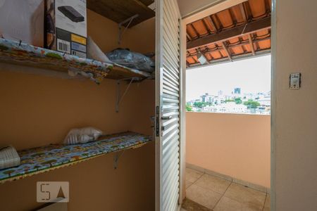 Casa para alugar com 286m², 3 quartos e 2 vagas Casa para alugar com 286m², 3 quartos e 2 vagasDespensa