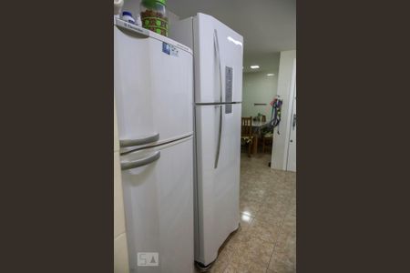 Apartamento à venda com 390m², 4 quartos e 3 vagas Apartamento à venda com 390m², 4 quartos e 3 vagasCozinha