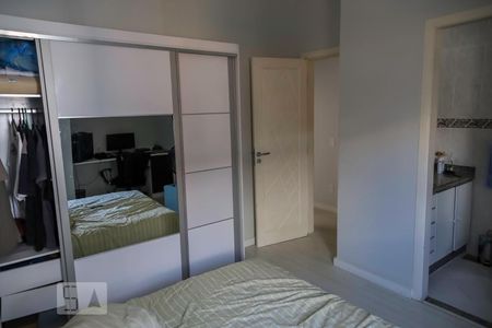 Apartamento à venda com 390m², 4 quartos e 3 vagas Apartamento à venda com 390m², 4 quartos e 3 vagasSuite 1