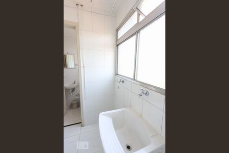 Apartamento para alugar com 65m², 2 quartos e 1 vagaLavanderia