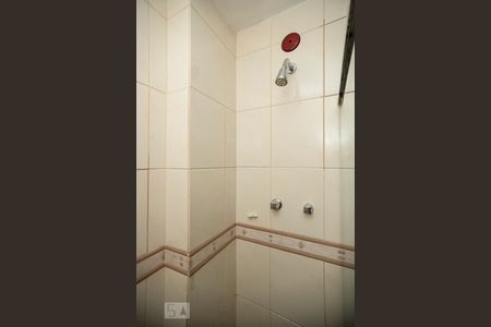 Apartamento à venda com 61m², 2 quartos e 1 vaga Apartamento à venda com 61m², 2 quartos e 1 vagaBanheiro