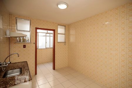 Apartamento à venda com 61m², 2 quartos e 1 vaga Apartamento à venda com 61m², 2 quartos e 1 vagaCozinha