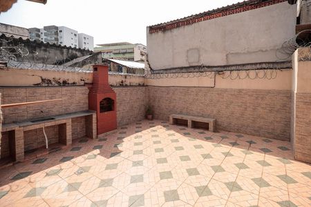 Apartamento à venda com 61m², 2 quartos e 1 vaga Apartamento à venda com 61m², 2 quartos e 1 vagaChurrasqueira