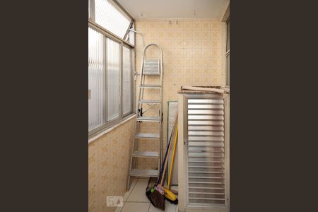 Apartamento à venda com 61m², 2 quartos e 1 vaga Apartamento à venda com 61m², 2 quartos e 1 vagaÁrea de Serviço