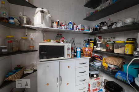 Casa à venda com 150m², 3 quartos e 4 vagasDispensa 