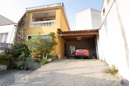 Casa à venda com 150m², 3 quartos e 4 vagasEntrada