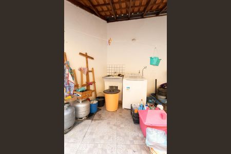 Casa à venda com 150m², 3 quartos e 4 vagasÁrea de serviço