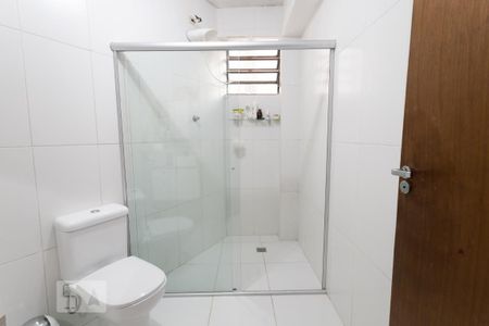 Casa à venda com 150m², 3 quartos e 4 vagasBanheiro 1