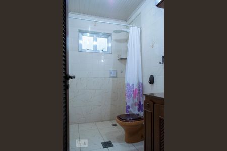 Casa à venda com 120m², 3 quartos e 2 vagasBANHEIRO