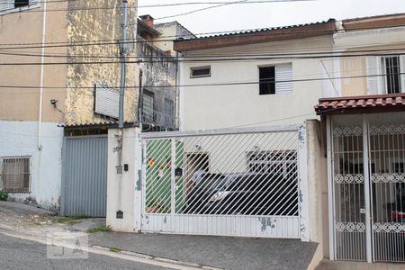 Casa à venda com 120m², 3 quartos e 2 vagasFACHADA