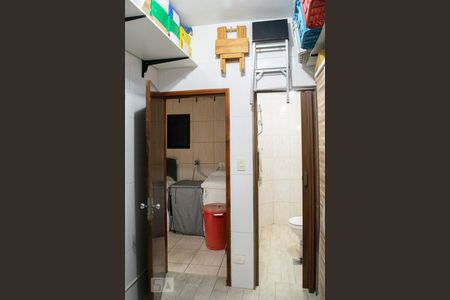 Casa à venda com 120m², 3 quartos e 2 vagasQUARTO SERVIÇO