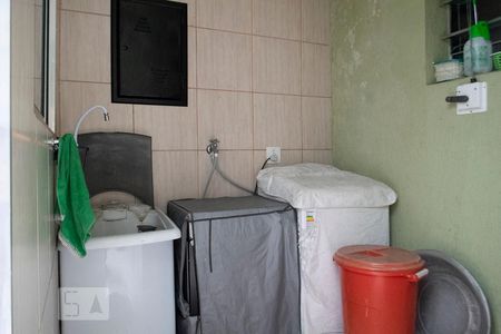 Casa à venda com 120m², 3 quartos e 2 vagasÁREA DE SERVIÇO