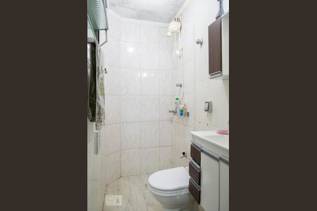 Casa à venda com 120m², 3 quartos e 2 vagasBANHEIRO SERVIÇO