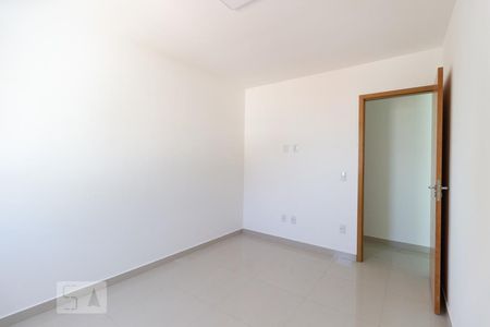Quarto de apartamento à venda com 1 quarto, 32m² em Vila Isolina Mazzei, São Paulo