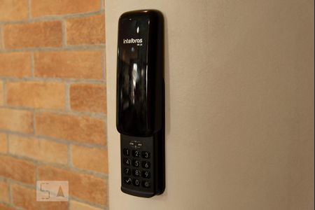 Apartamento à venda com 51m², 2 quartos e 1 vaga Apartamento à venda com 51m², 2 quartos e 1 vagaFechadura eletrônica