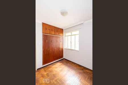 Apartamento à venda com 90m², 3 quartos e 1 vagaQuarto 2