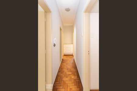 Apartamento à venda com 90m², 3 quartos e 1 vagaCorredor