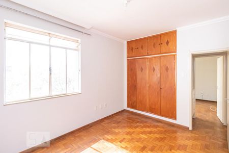 Apartamento à venda com 90m², 3 quartos e 1 vagaSuíte