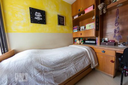 Apartamento à venda com 108m², 3 quartos e 2 vagasQuarto 2