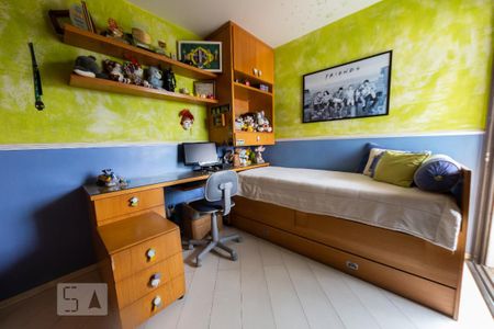 Apartamento à venda com 108m², 3 quartos e 2 vagasQuarto 3