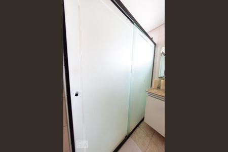 Apartamento à venda com 108m², 3 quartos e 2 vagasBanheiro da suíte