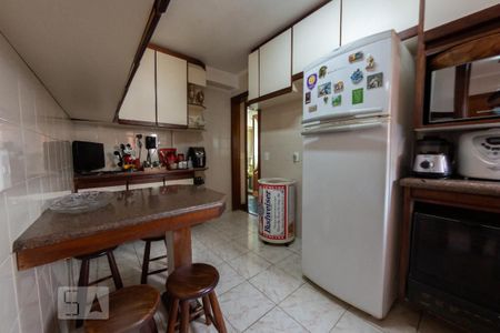 Apartamento à venda com 108m², 3 quartos e 2 vagasCozinha