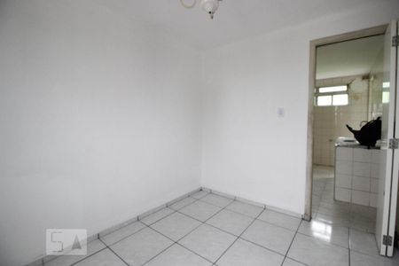 Quarto 1 de apartamento para alugar com 2 quartos, 63m² em Conjunto Residencial José Bonifácio, São Paulo