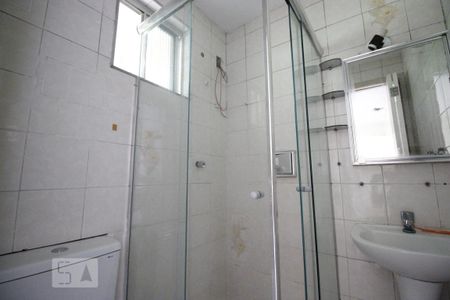 Apartamento para alugar com 60m², 2 quartos e sem vagaBanheiro