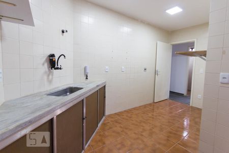 Apartamento para alugar com 89m², 2 quartos e sem vagaCozinha