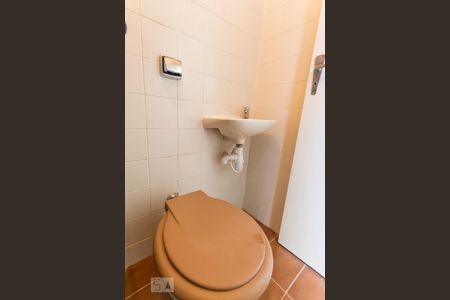 Apartamento para alugar com 89m², 2 quartos e sem vagaBanheiro de Serviço