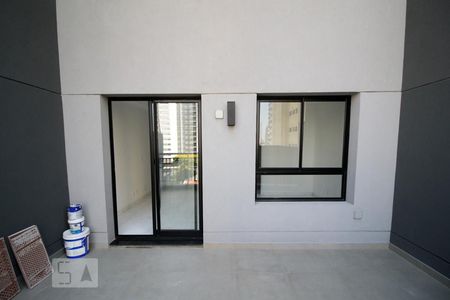 Apartamento à venda com 45m², 1 quarto e sem vaga Apartamento à venda com 45m², 1 quarto e sem vagaVaranda