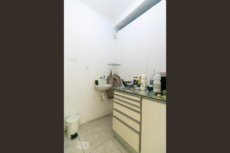 Casa à venda com 250m², 3 quartos e 5 vagasQuarto 4 / Consultorio