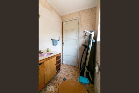 Casa à venda com 250m², 3 quartos e 5 vagasBanheiro da Suíte 2