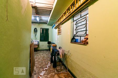 Casa à venda com 250m², 3 quartos e 5 vagasÁrea de Serviço - Quarto