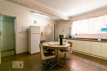 Casa à venda com 250m², 3 quartos e 5 vagasCozinha