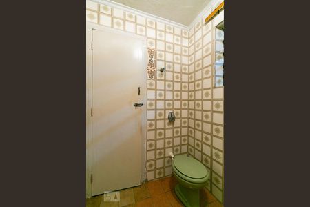 Casa à venda com 250m², 3 quartos e 5 vagasBanheiro 4