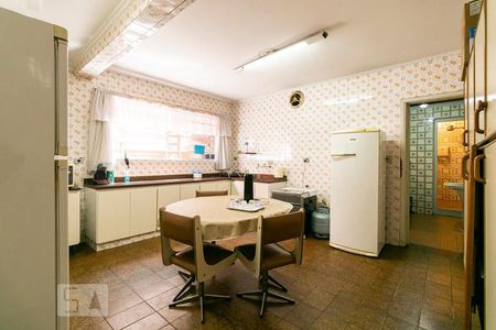 Casa à venda com 250m², 3 quartos e 5 vagasCozinha