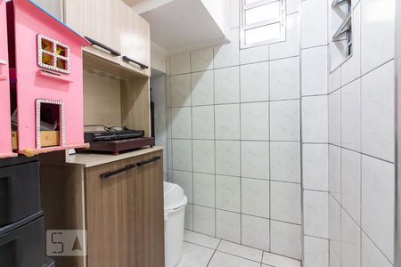 Casa à venda com 270m², 2 quartos e 3 vagasComodo